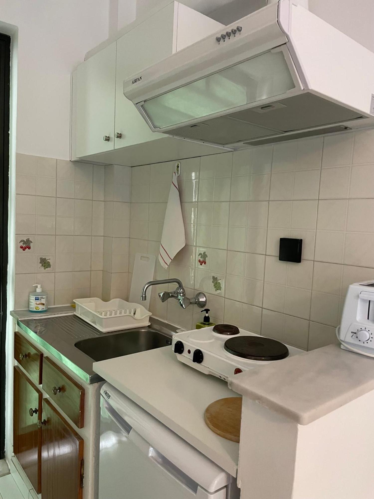 Aktipis Studios Argassi Bagian luar foto